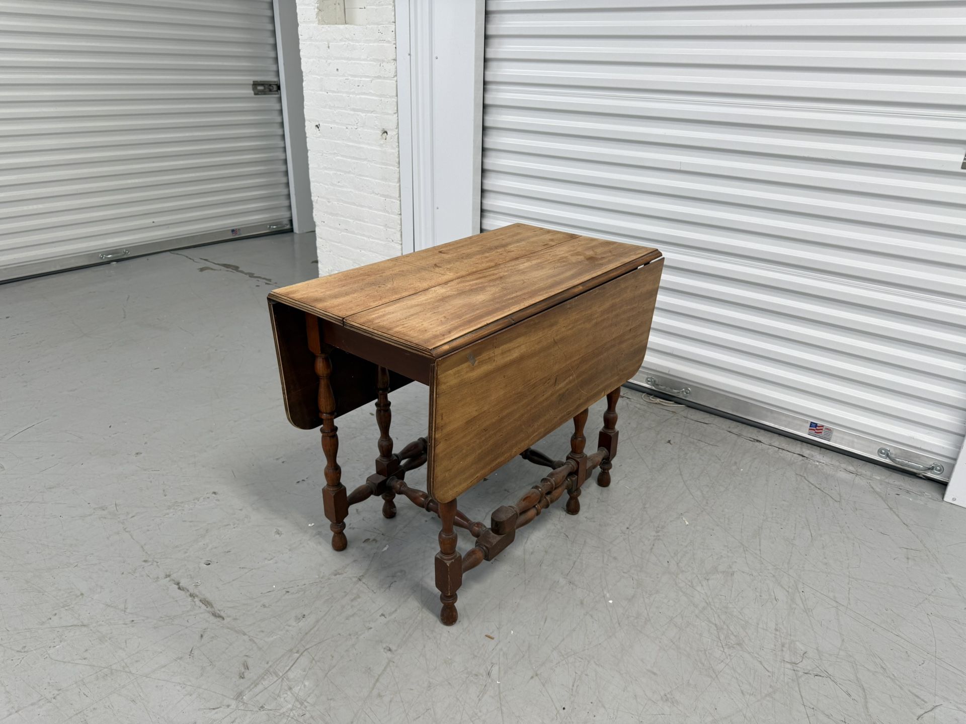 Dining Table $100 - Free Delivery