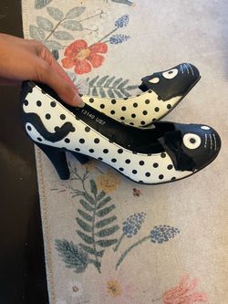 Cat heels/ shoes size 7