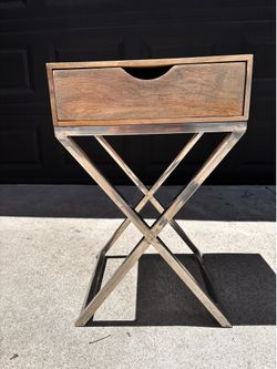End table/ Night stand
