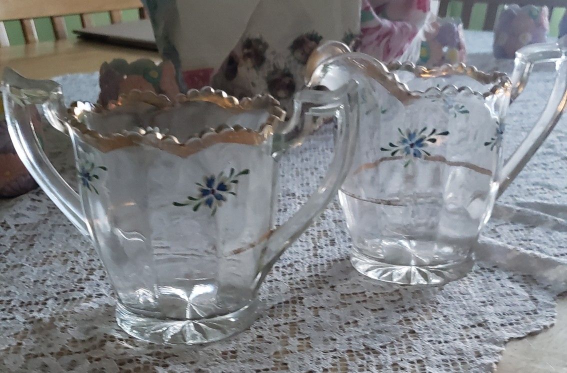 Vinrage hand painted enamel floral sugar and creamer