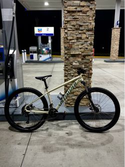 Specialized Rockhopper Medium 27,5