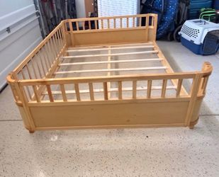 Full size bed