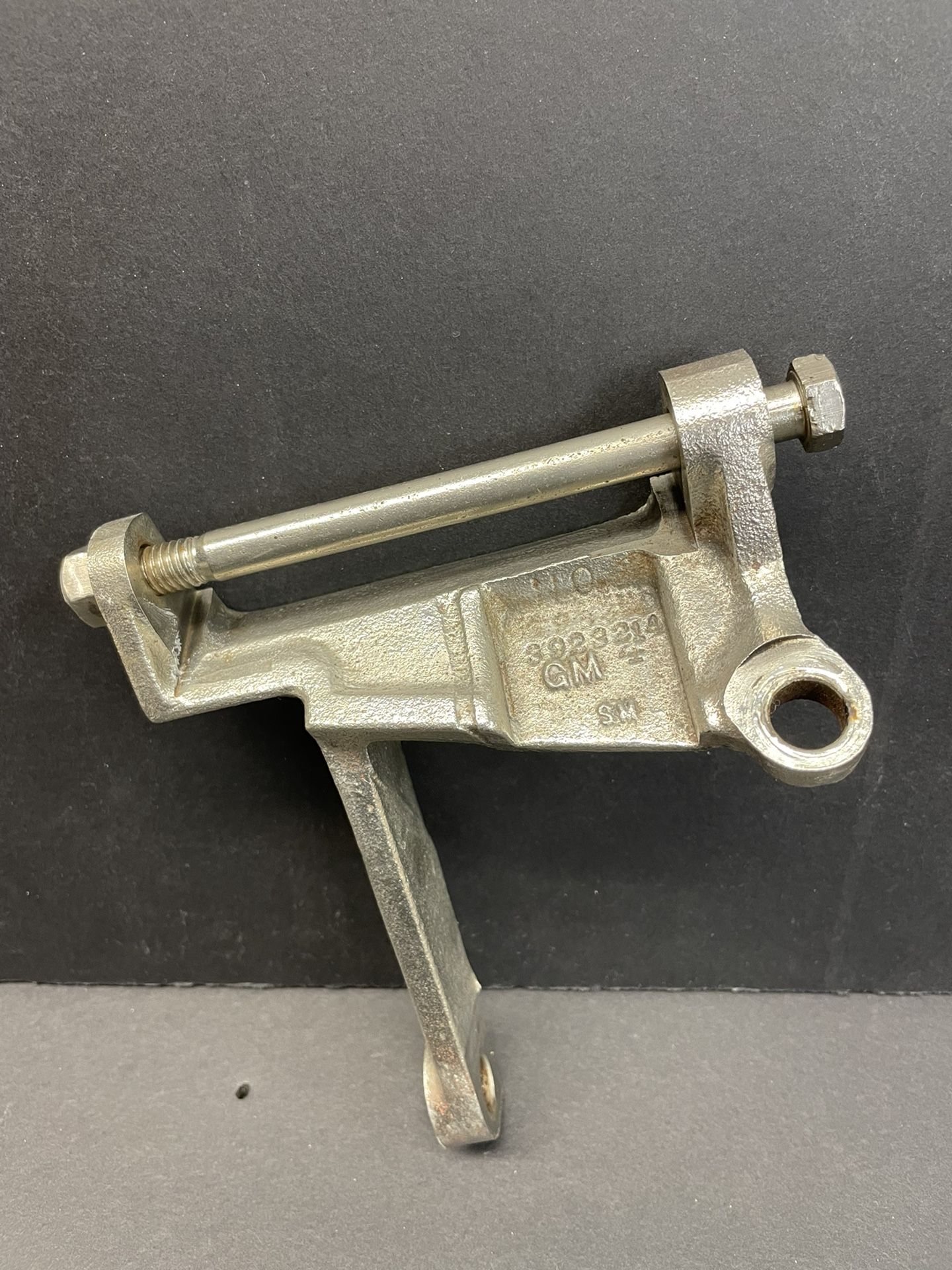 Vintage GM Alternator Bracket