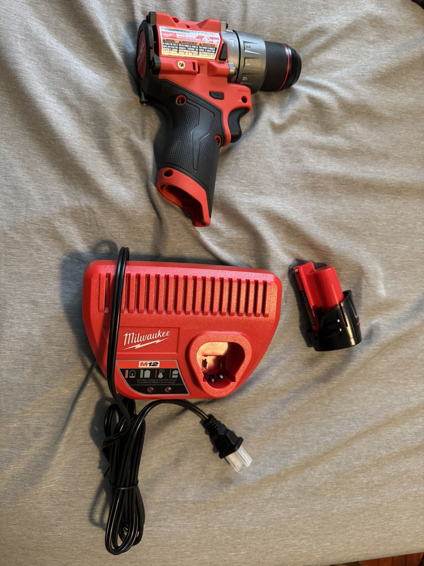 Milwaukee Hammer Drill/Driver 1/2” (13 mm) With Battery And Charger