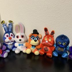 Five Nights At Freddy Plushies