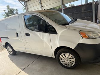 2017 Nissan NV