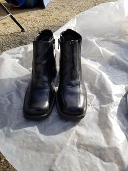 Leather low boots