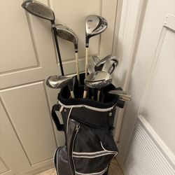 Left handed ladies golf club set