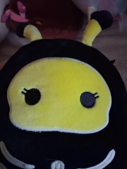 8 IN Glow In The Dark Nixie Squishmallow with tag