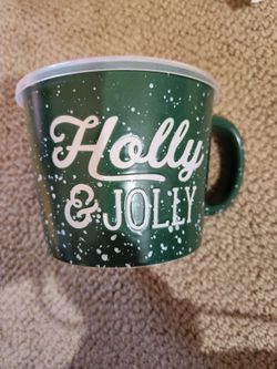 Brand New Christmas Souper Mug with Lid 16 oz