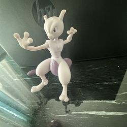 Official Pokemon Mewtwo Large Articulated WCT Nintendo Figure Toy 2018