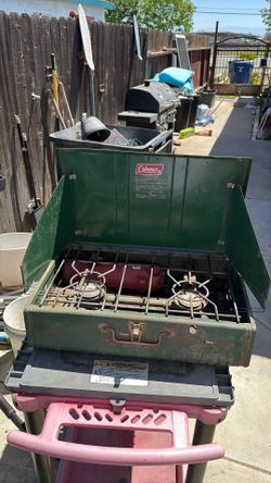 Coleman Camp Stove