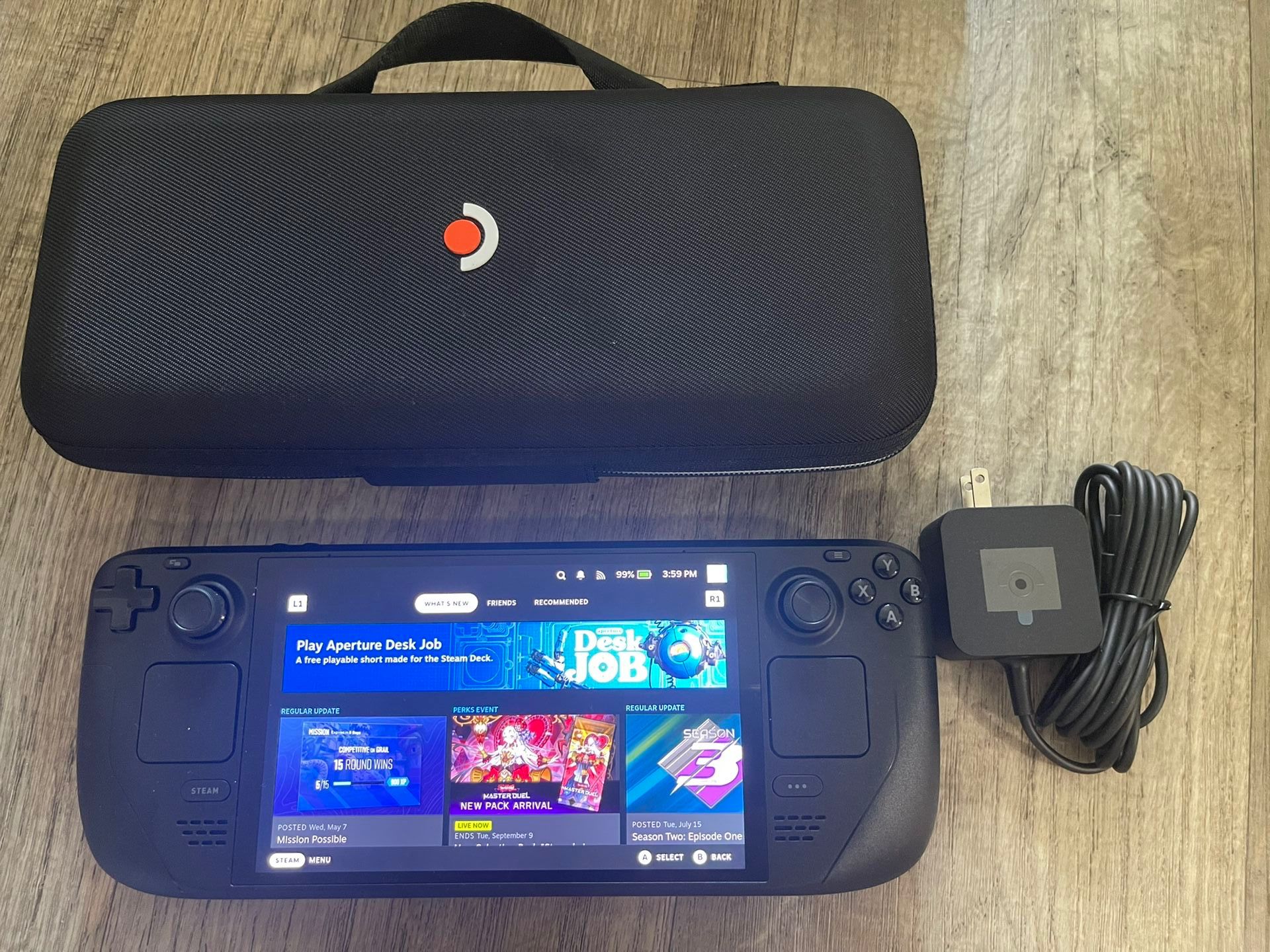 Steam Deck OLED 1TB モデル　箱・キャリングケース・充電器付き Steam Deck OLED 1TB モデル 箱・キャリングケース・充電器付き Steam