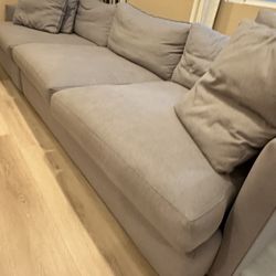 Crate and Barrel Lounge II 10 Ft couch 