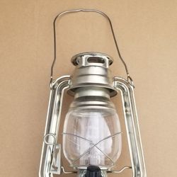 Battery Lantern 