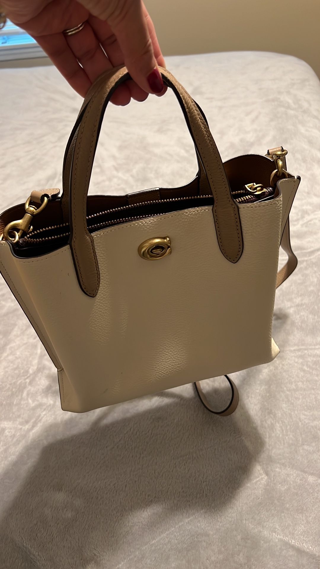 Coach Willow Tote Bag 24 In Colorblock White