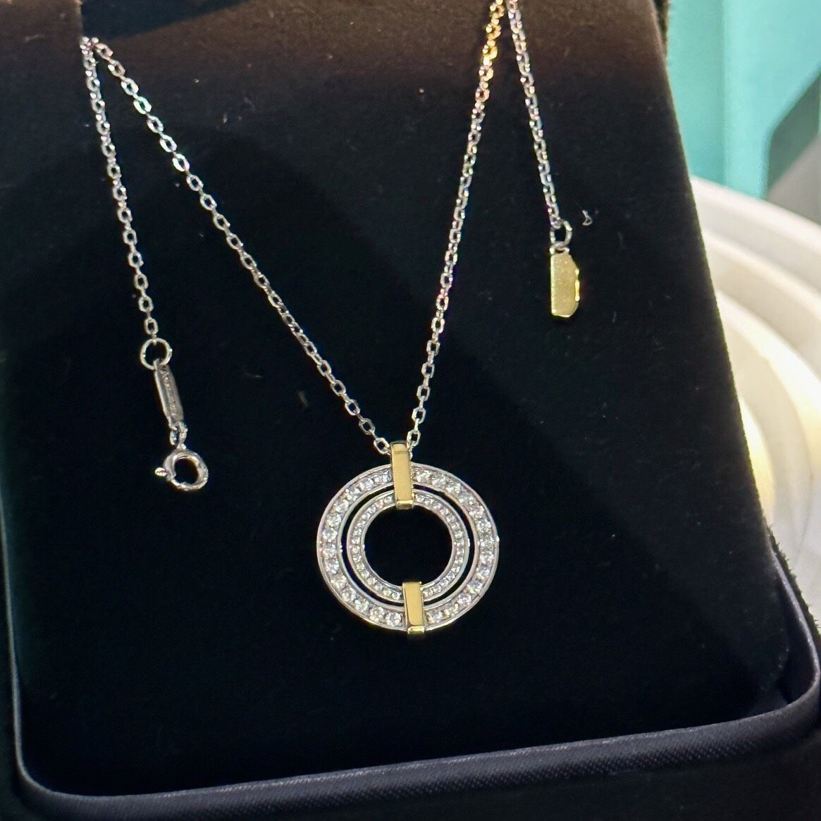 Tiffany Edge Round Pendant In Platinum And Yellow Gold With Diamonds