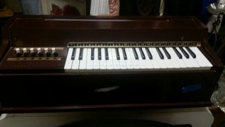 Vintage organ