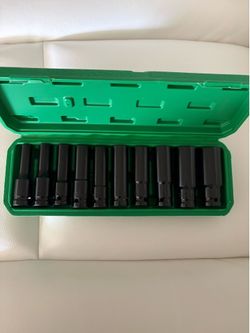 Deep 1/2 inch metric socket set
