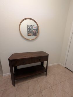 Round Mirror
