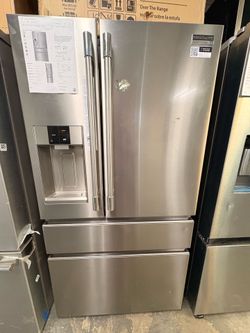 Frigidaire 21.4cu ft refrigerator