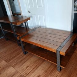Tv console shelf