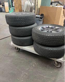 Jeep Wrangler Wheel Set