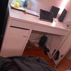 White Desk