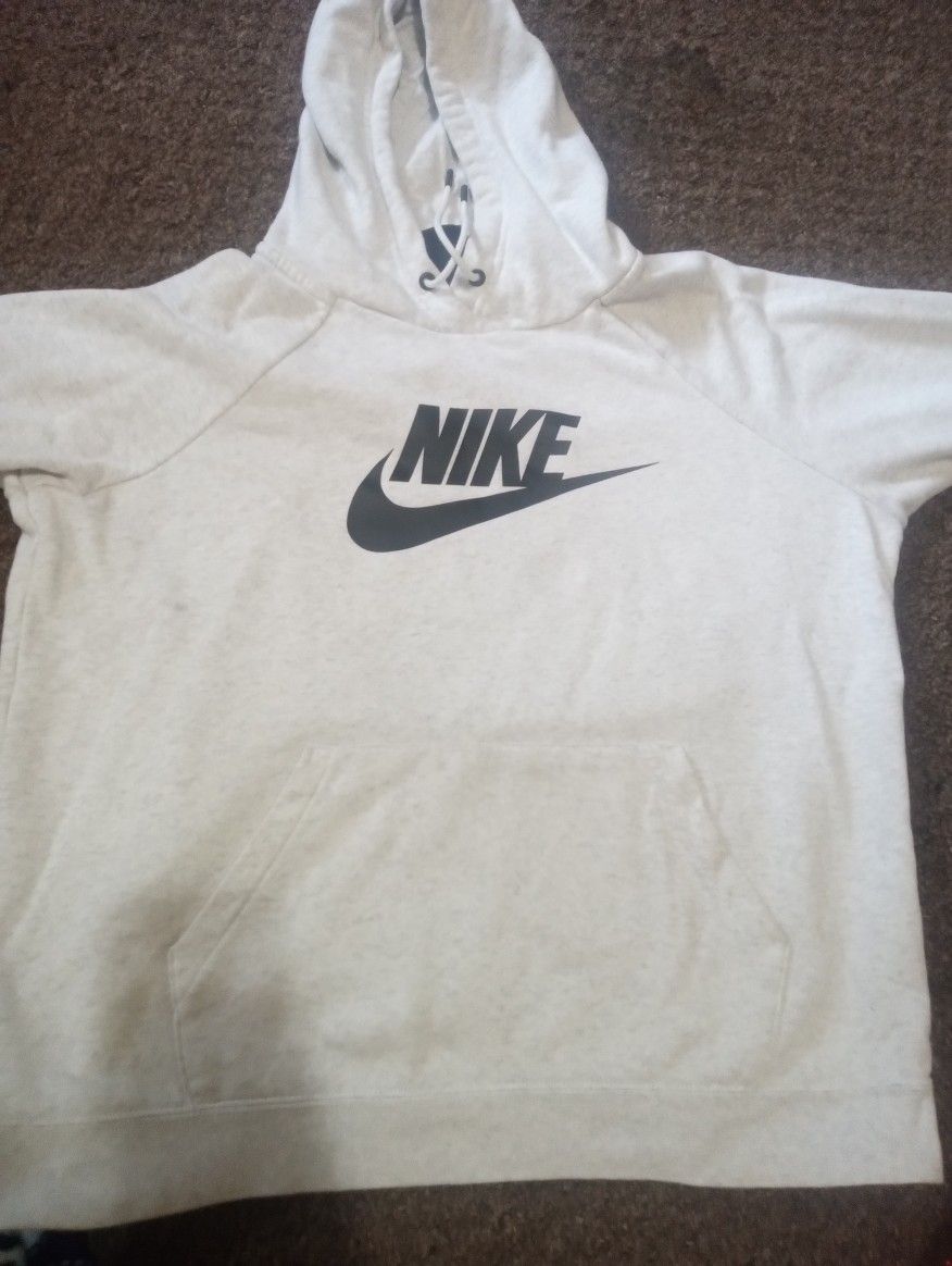 Mens Nike Hoodie Good Condition Size Large $20.00