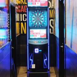 Arcade Dart Board With Bill Acceptor 
