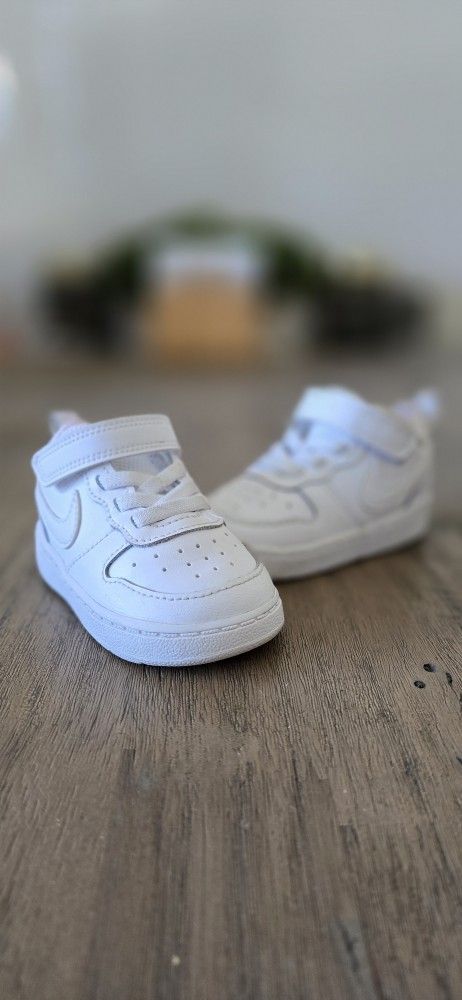 Toddler NIKE Shoes