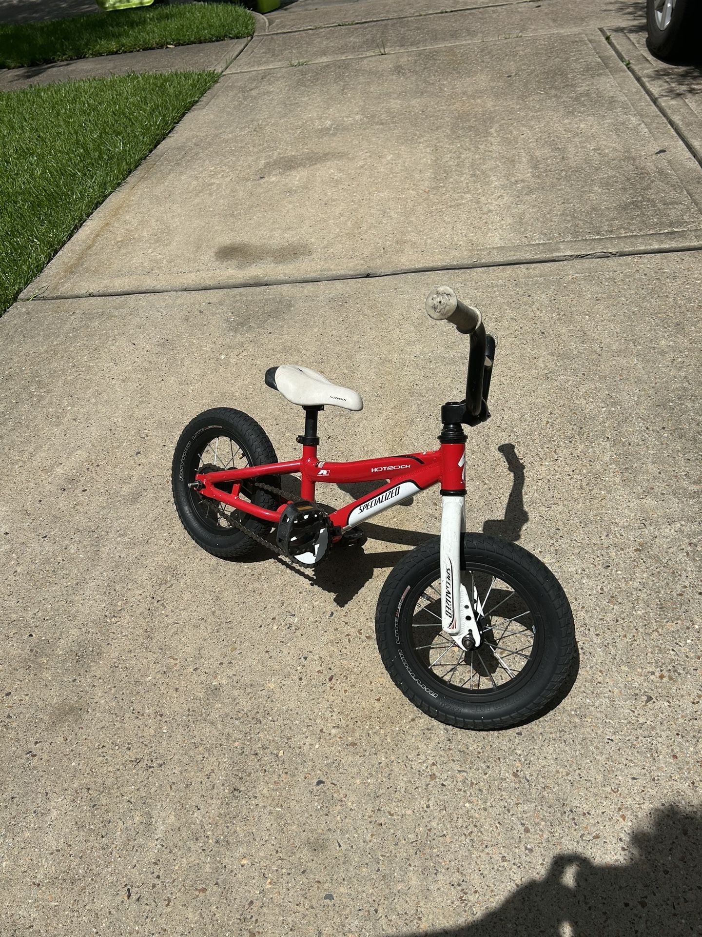 12” Specialized Hot Rock Bikes