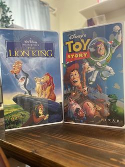 Video tape blanket Disney Movie