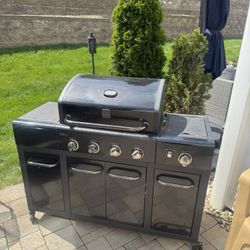 Kenmore Grill