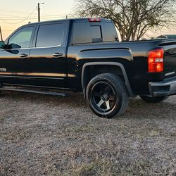2015 GMC SIERRA CREW CAB