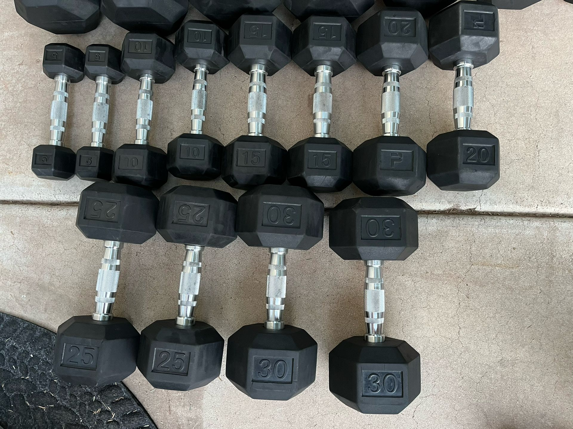 5-30lb Hex Rubber Dumbbell Set 210lbs
