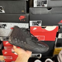 Puma LaMelo Ball MB.01 Iridescent Dreams size 8.5 VNDS