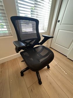 Black Office Chair
