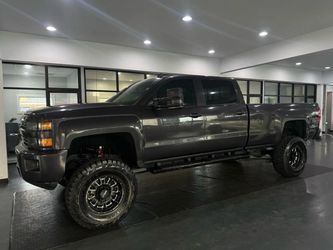 2015 Chevrolet Silverado 2500 HD Crew Cab