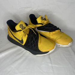 Nike Kyrie Irving Low AO8979-700 Size 12