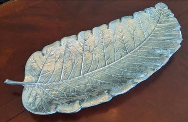 Large Aluminum Leaf Platter