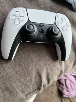PS5 with one controller/: excellent condition