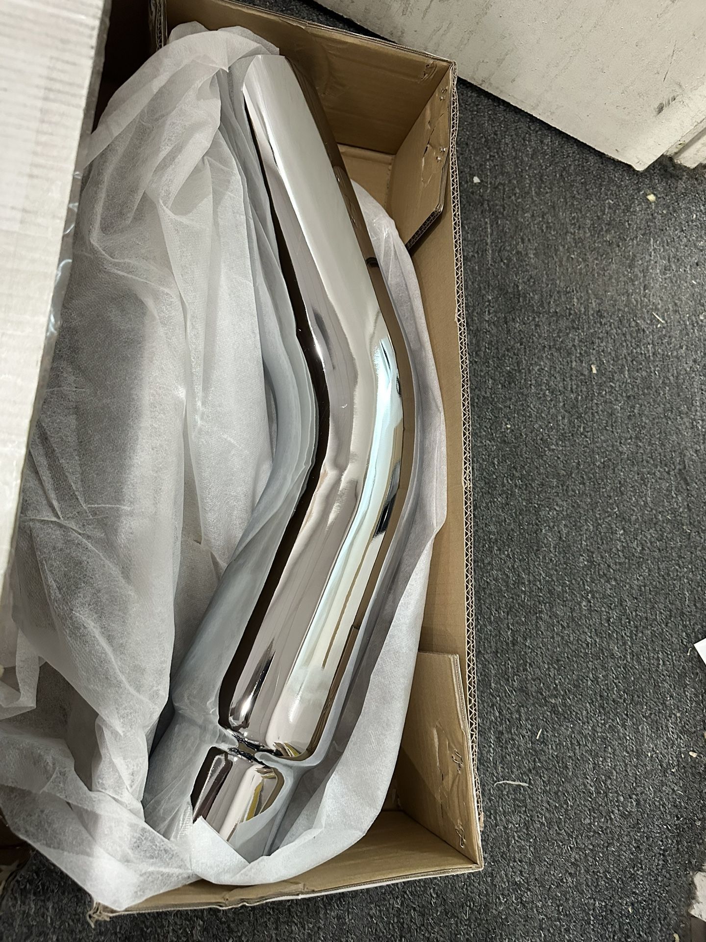 Brand New Direct Trend CM-405099 Exhaust Elbow Chrome Plated Bolt On 23” L x 5” W