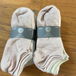 NWT Vince Camuto women No Show Socks 20 pairs