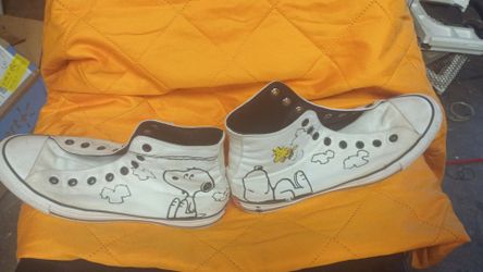 Men's Peanut Converse 11.5