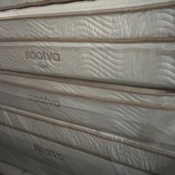 Luxury Saatva & Tempur-Pedic Mattresses – 50-80% Off!     •    Brand New, Minor Blemishes (Nothing That Affects Comfort)     •    King, Queen, Full, T