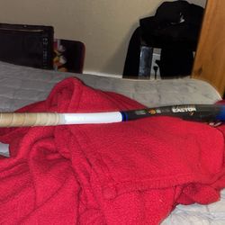 A BBCOR .50 It Is A Easton 32in 