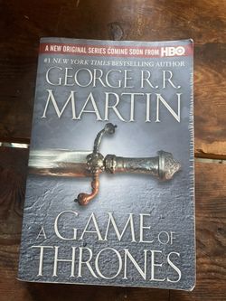 A Game of Thrones (A Song of Ice and Fire, Book 1) - Paperback