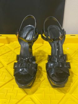 SALE! YSL HEELS!