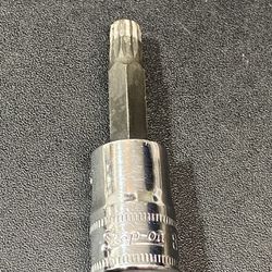 Snap On Tools 3/8" Drive 8mm Triple Square Socket Driver FTSM8C. Great condition no owner marks.